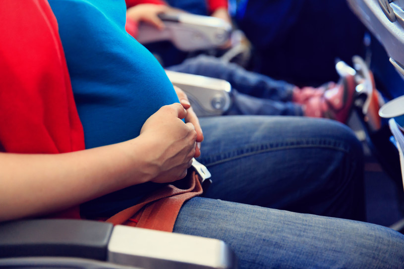 Podróżowanie w ciąży może być bezpeiczne /123RF/PICSEL