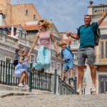 Podróżujesz z dziećmi? Oto najlepsze miasta na rodzinny wyjazd