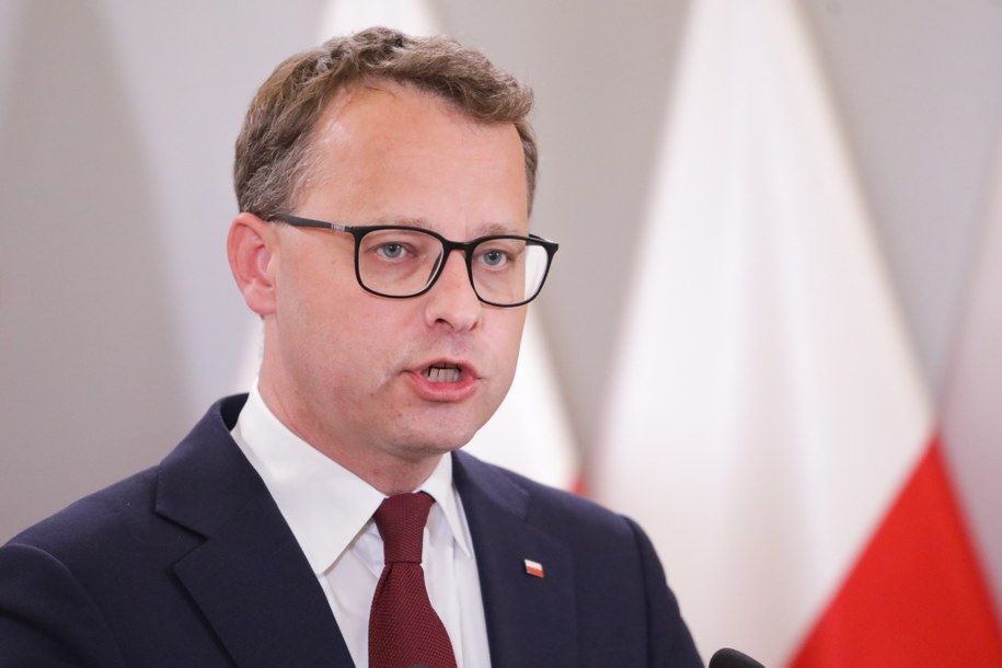 Podsekretarz stanu w ministerstwie sprawiedliwości Marcin Romanowski (zdjęcia z października 2023 r.) /Tomasz Gzell /PAP