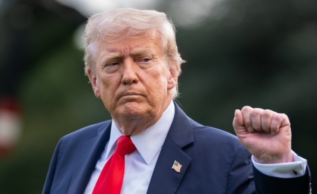 "Podstęp" Trumpa. Iran "nie chce dać się oszukać po raz kolejny"