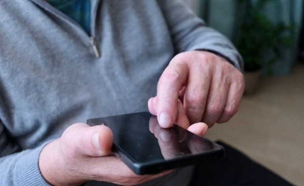 Podszywają się pod Ukraińców. Telefony z pogróżkami do węgierskiej mniejszości 