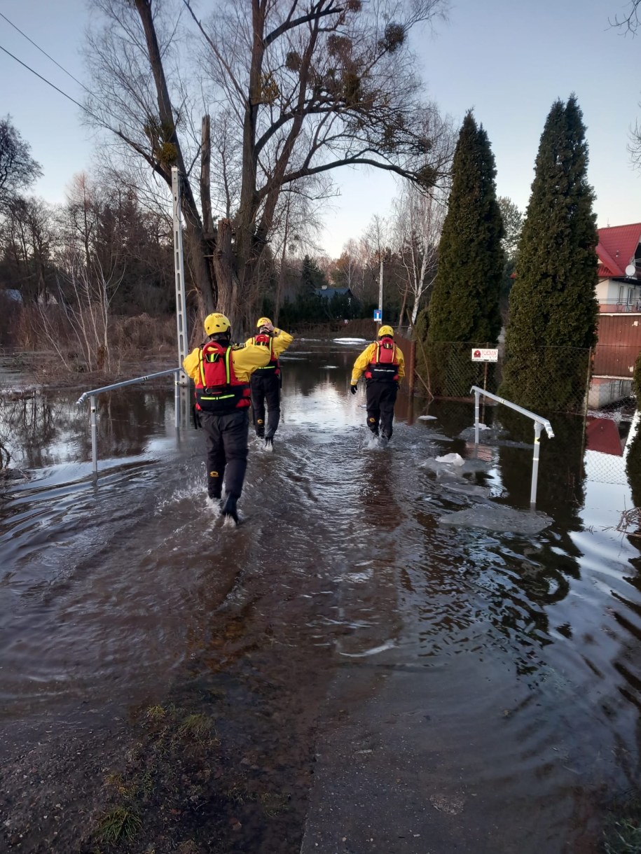 Podtopienia w Błędowie /KP PSP Nowy Dwór Mazowiecki /Twoje Zdrowie