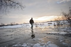 Podtopienia w Dolinie Wieprza, mieszkańcy odcięci od świata