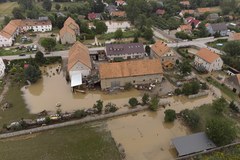 Podtopiona w Strzelcach i Zebrzydowie na Dolnym Śląsku 