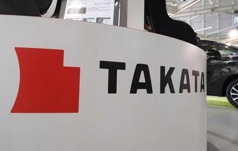Poduszki firmy Takata montowano w milionach samochodów /AFP