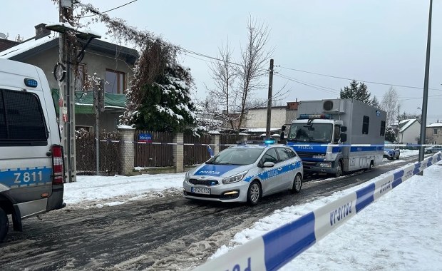 Podwójne zabójstwo na warszawskim Targówku. Zarzuty i areszt dla 49-latka 