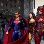 Podwójny Flash, dwóch Batmanów i Supergirl. Jest pierwszy zwiastun!