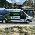 Podwózka dla majętnych. Tyle kosztuje podróż "elektrykiem" na Morskie Oko