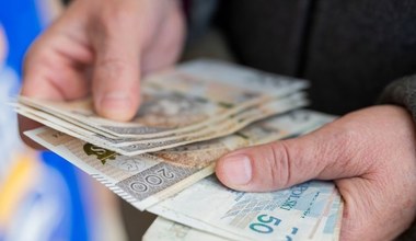 Podwyżka emerytury jeszcze w lutym. Tysiące seniorów odczują waloryzację wcześniej