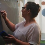 Podwyżki dla nauczycieli potwierdzone. Ile wyniosą nowe stawki?