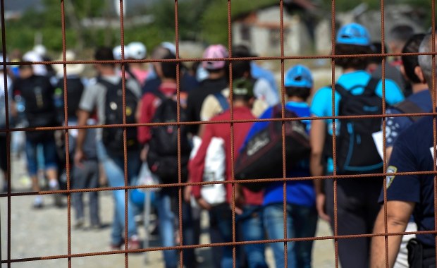 Podwyżki podatków we Francji po napływie uchodźców?