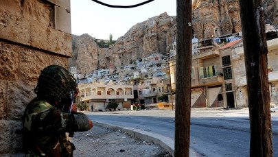 Podzielone zdania ws. Syrii. To "ważny krok" czy "akt słabości"?