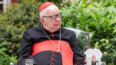 Poeta oskarża kard. Gulbinowicza o molestowanie. Franciszkanie wydają oświadczenie