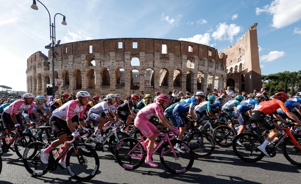 Pogacar kontra reszta świata. Słoweniec pisze historię Giro d'Italia
