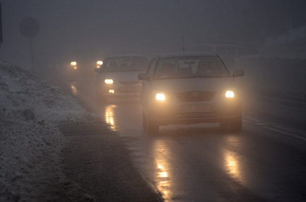Pogarszają sie warunki na drogach na południu kraju /Grzegorz Hawałej  /PAP