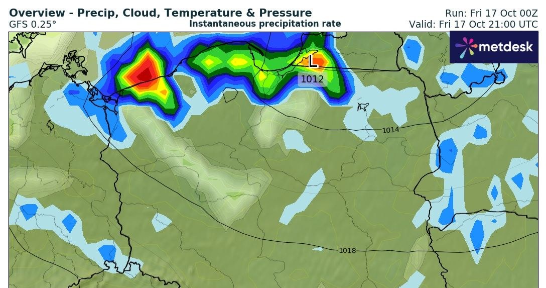 Pogoda będzie nieprzyjemna w całej Polsce. W nocy nad morzem synoptycy spodziewają się burz /WXCharts