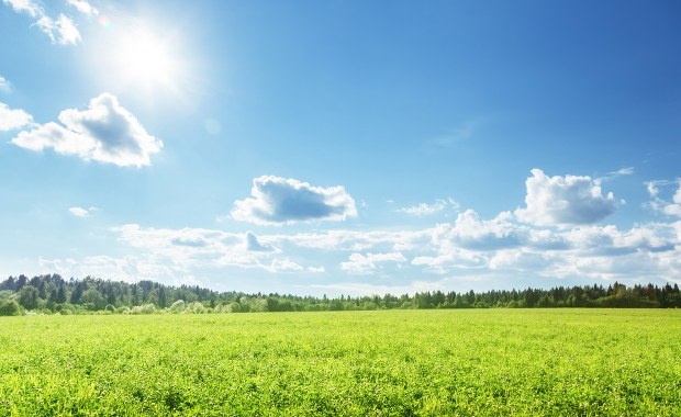 Pogodnie, ale nie upalnie. Możliwe burze w niektórych regionach