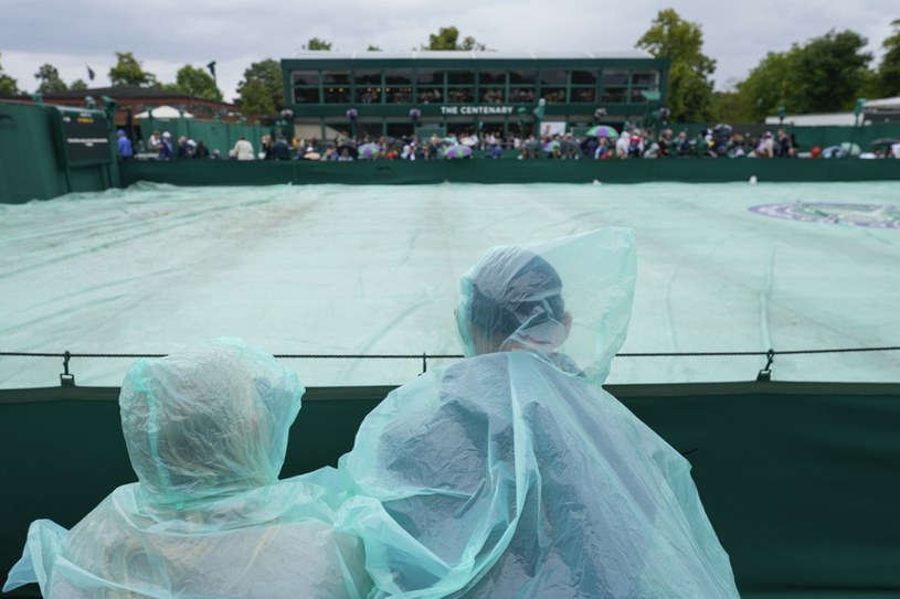 Pogodowy dramat na Wimbledonie. Turniejowi grozi paraliż, ucierpiały dwie Polki