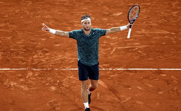 Pogromca Hurkacza przeciwnikiem Nadala w finale French Open