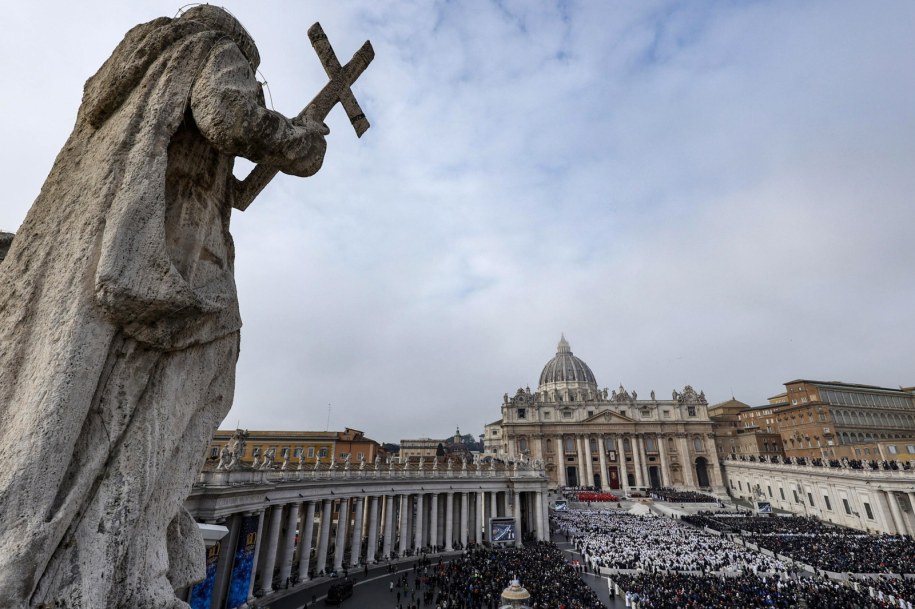 Pogrzeb Benedykta XVI /Fabio Frustaci /PAP/EPA