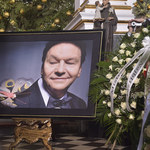 Pogrzeb Bogusława Kaczyńskiego! Spoczął obok swojego największego idola! 