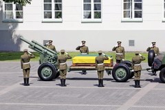 Pogrzeb byłego prezydenta Litwy Algirdasa Brazauskasa