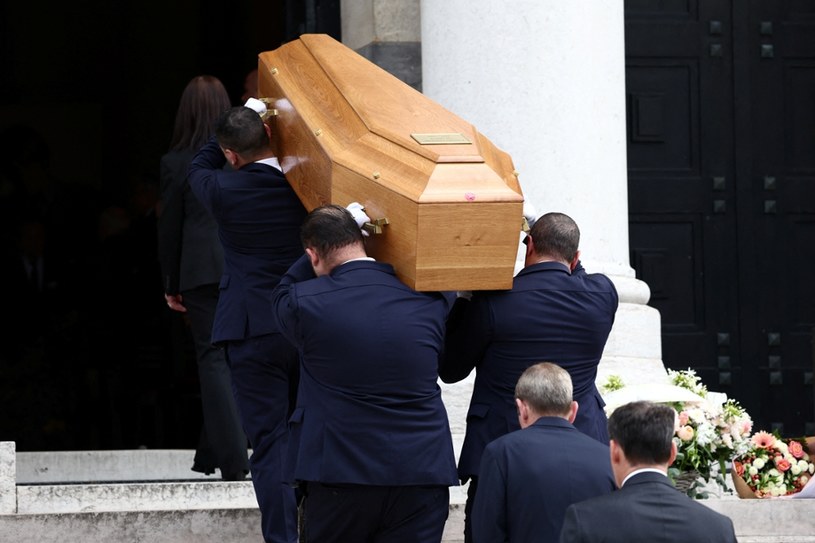 Pogrzeb Francoise Hardy w Paryżu. Uroczyste pożegnanie wielkiej gwiazdy francuskiej estrady