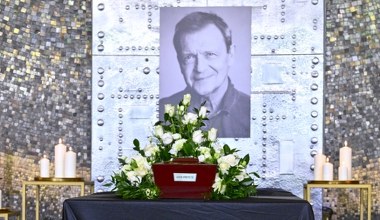 Pogrzeb Jana Frycza. Tłumy przyszły pożegnać wybitnego aktora