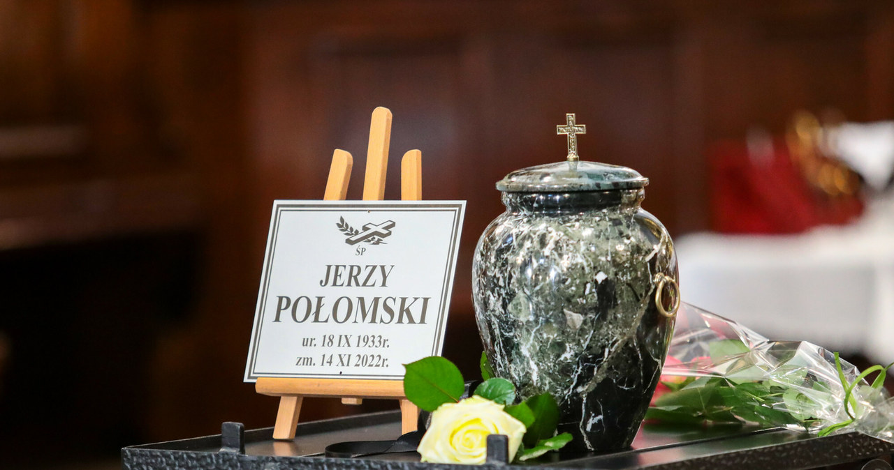 Pogrzeb Jerzego Połomskiego /Piotr Molecki /East News