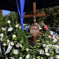 Uroczystości pogrzebowe na cmentarzu w Zielonej Górze 
