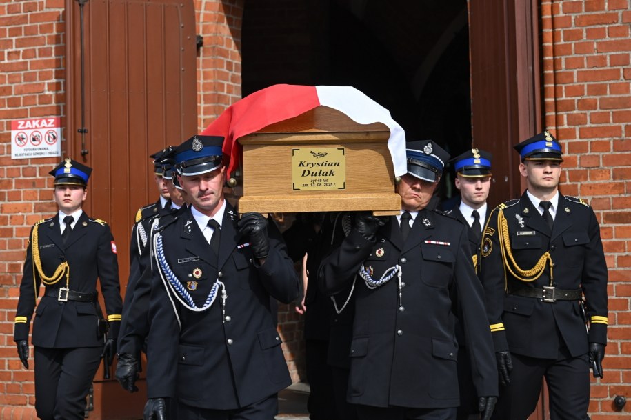 Pogrzeb Krystiana Dułaka /Adam Warżawa /PAP