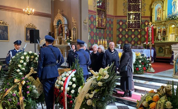 Pogrzeb Krzysztofa Czarnobilskiego. Cenionemu lekarzowi hołd oddali artyści Piwnicy pod Baranami