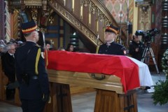 Pogrzeb Łukasza Litewki. Politycy i rodzina żegnają posła