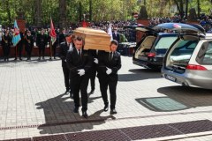 Pogrzeb Łukasza Litewki. Politycy i rodzina żegnają posła