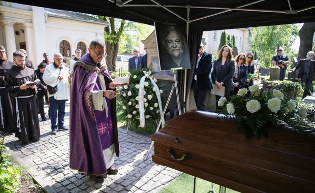 Pogrzeb Mieczysława Grąbki. Aktor spoczął na cmentarzu w Krakowie