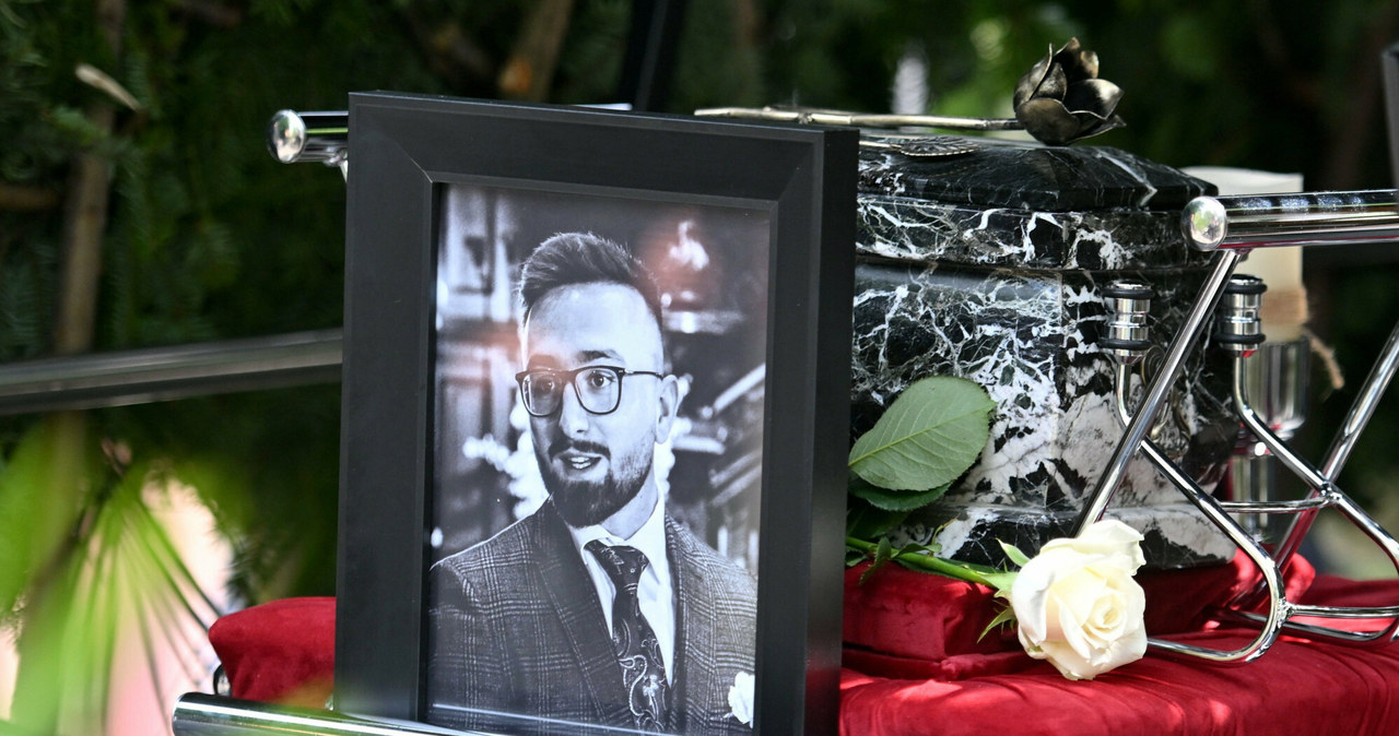Pogrzeb Patryka Peretti w Warszawie /Artur Barbarowski /East News