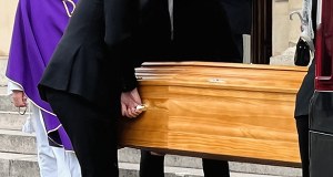 Pogrzeb pensjonariusza DPS przerwany. "Jest nam bardzo przykro"