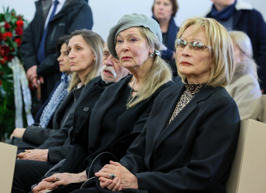 Pogrzeb pisarza Wiesława Myśliwskiego na Powązkach Wojskowych w Warszawie, 17 kwietnia 2026 /Wojciech Olkusnik/East News/  /East News