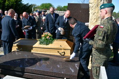 Pogrzeb prof. Waldemara Parucha na Cmentarzu Parafialnym w Tomaszowicach