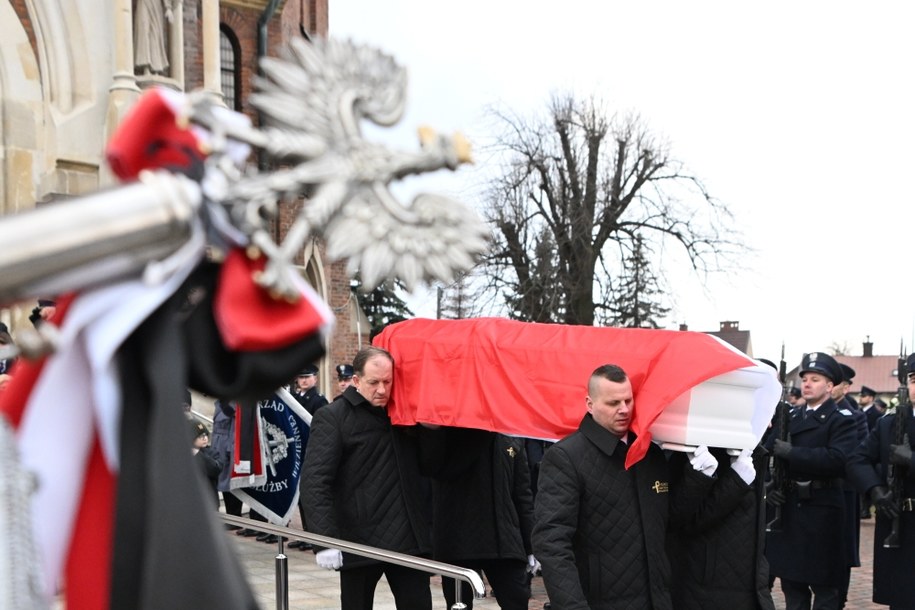 Pogrzeb psycholog  z Zakładu Karnego w Rzeszowie /Darek Delmanowicz /PAP