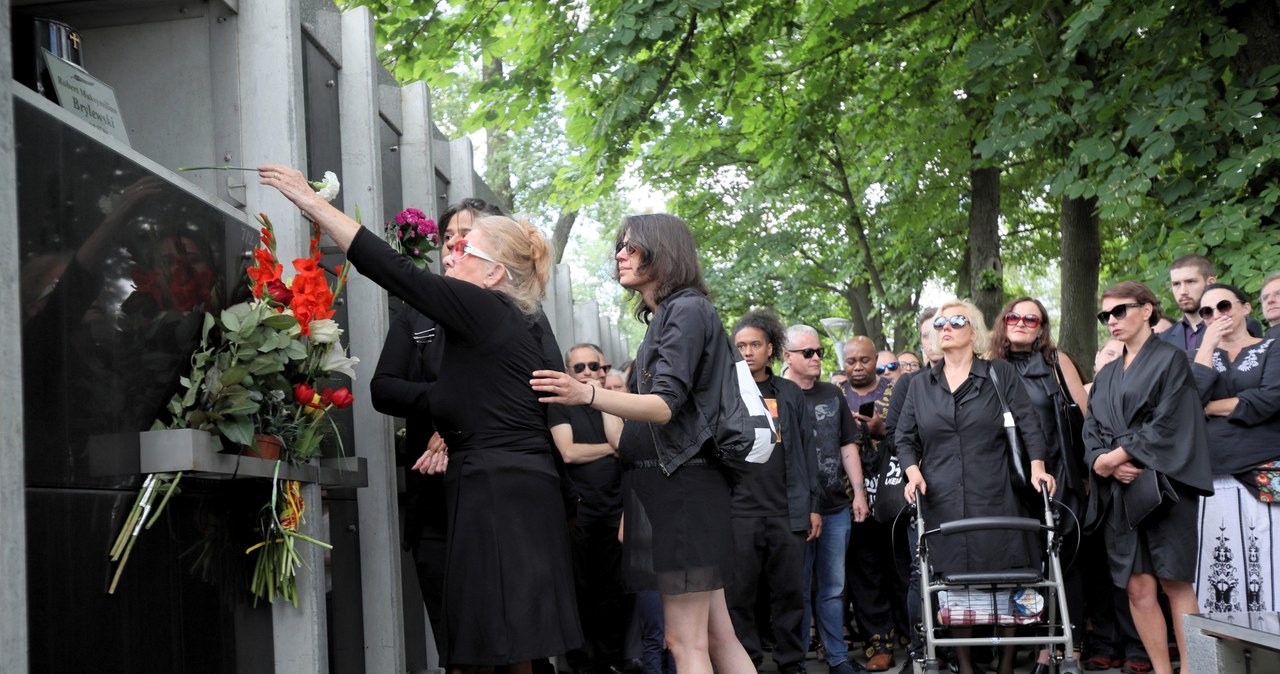 Pogrzeb Roberta Brylewskiego. Artysta spoczął na Powązkach