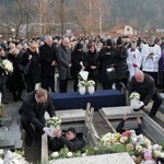 Pogrzeb w Szczyrku: Ofiary katastrofy spoczęły na miejscowym cmentarzu