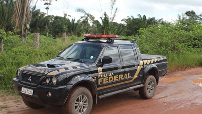 Pogrzebali żywcem 36-latkę. Uratowali ją policjanci i grabarze