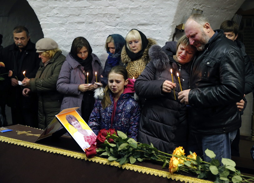 Pogrzeby ofiar katastrofy /PAP/EPA