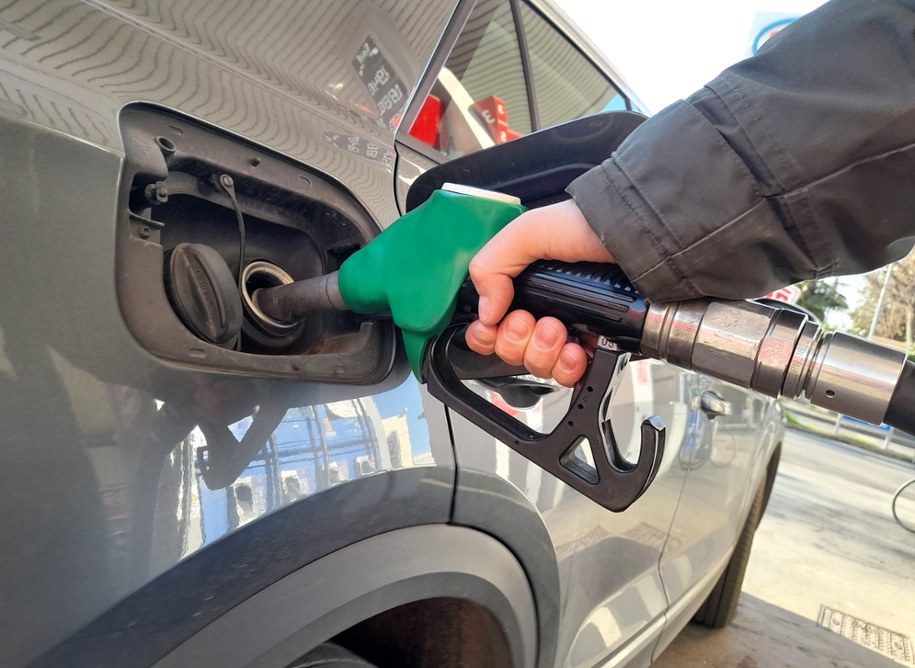 Tyle będą kosztować paliwa w majówkę. Nie ma dobrych wieści