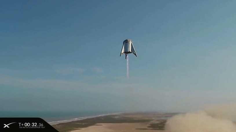 Pojazd StarHopper w trakcie lotu - 27/28 sierpnia 2019. Fot: SpaceX /Kosmonauta