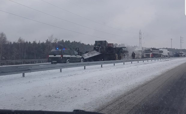 Pojazdy armii amerykańskiej zderzyły się na autostradzie A2