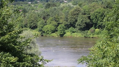 Pojechali wędkować, ich ciała znaleziono w aucie. Tragedia nad Odrą
