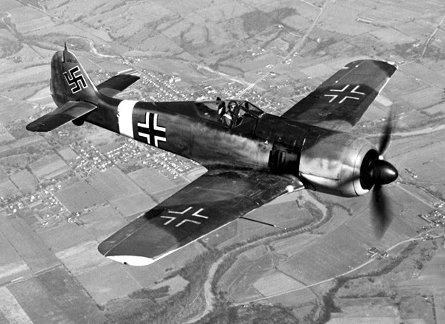 Pojmany przez Amerykanów Focke-Wulf Fw 190A, zdjęcie wykonano w 1942 lub 1943 r. /fot. USAAF /