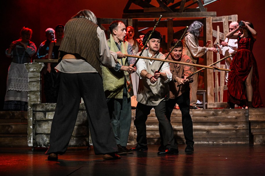 Pokaz medialny przed premierą sztuki "Don Kichot /Darek Delmanowicz /PAP